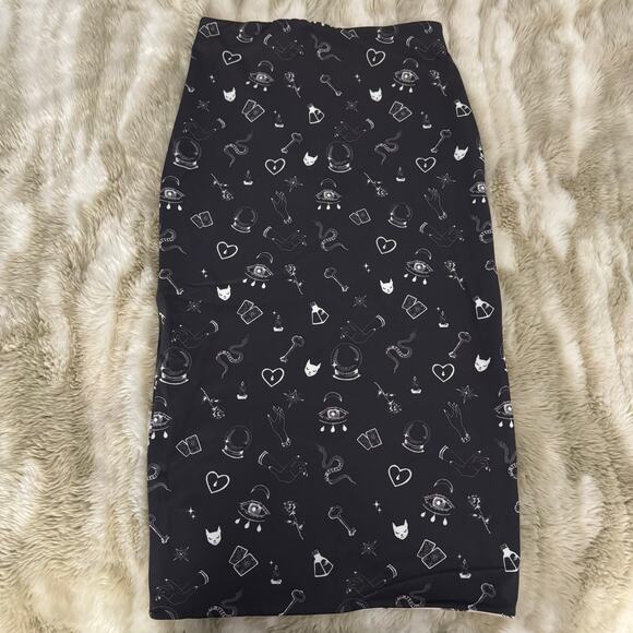 NWT Le Superbe Reversible “Give Me a Sign” Two Timer Skirt - Medium - Picture 3 of 11